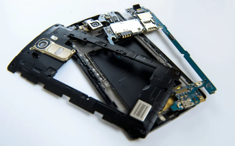 metalli preziosi smartphone
