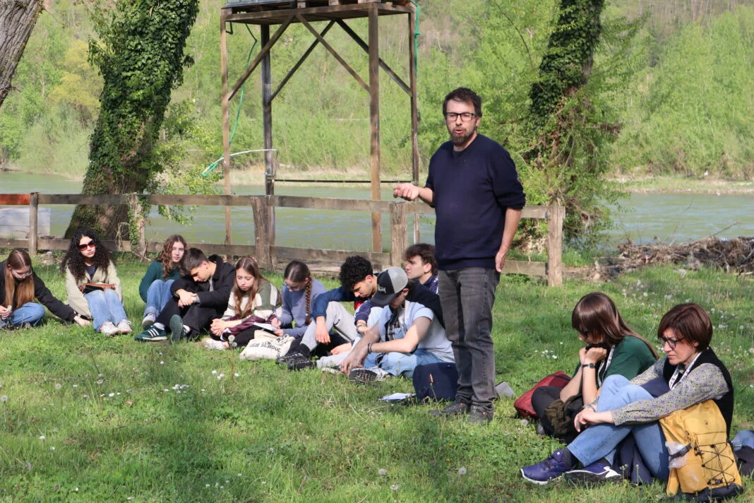 Srebrenica, Irvin parla agli studenti sulle rive della Drina