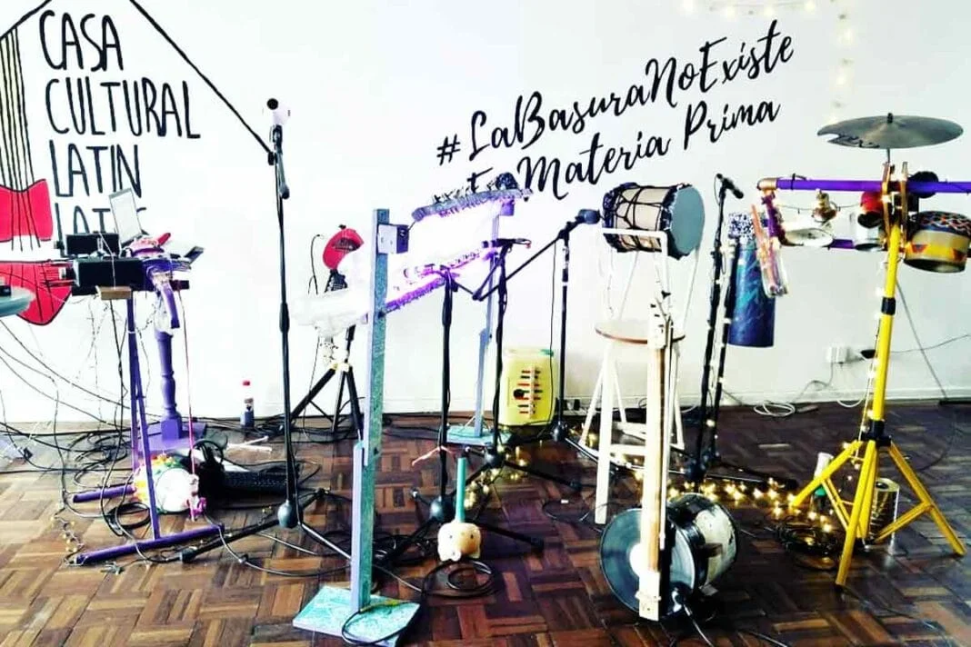 LatinLatas-strumenti-musicali-spazzatura