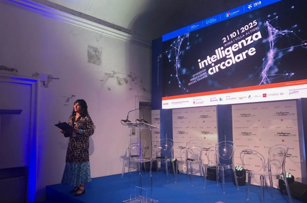 intelligenza circolare evento palco (1)