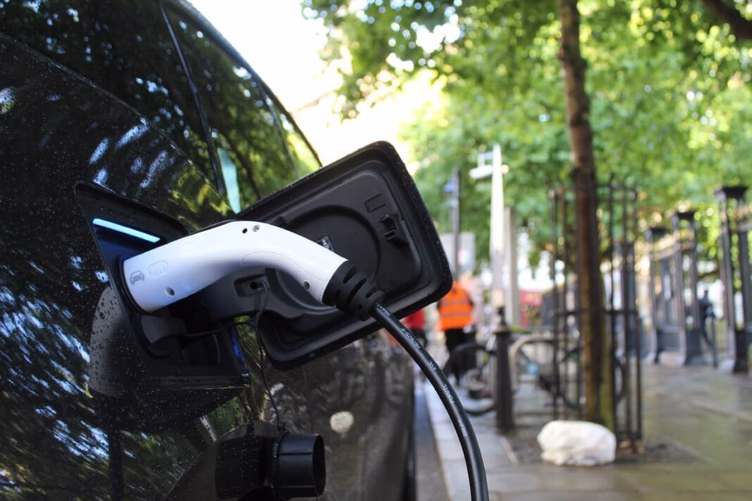 mobilit&agrave; elettrica batterie