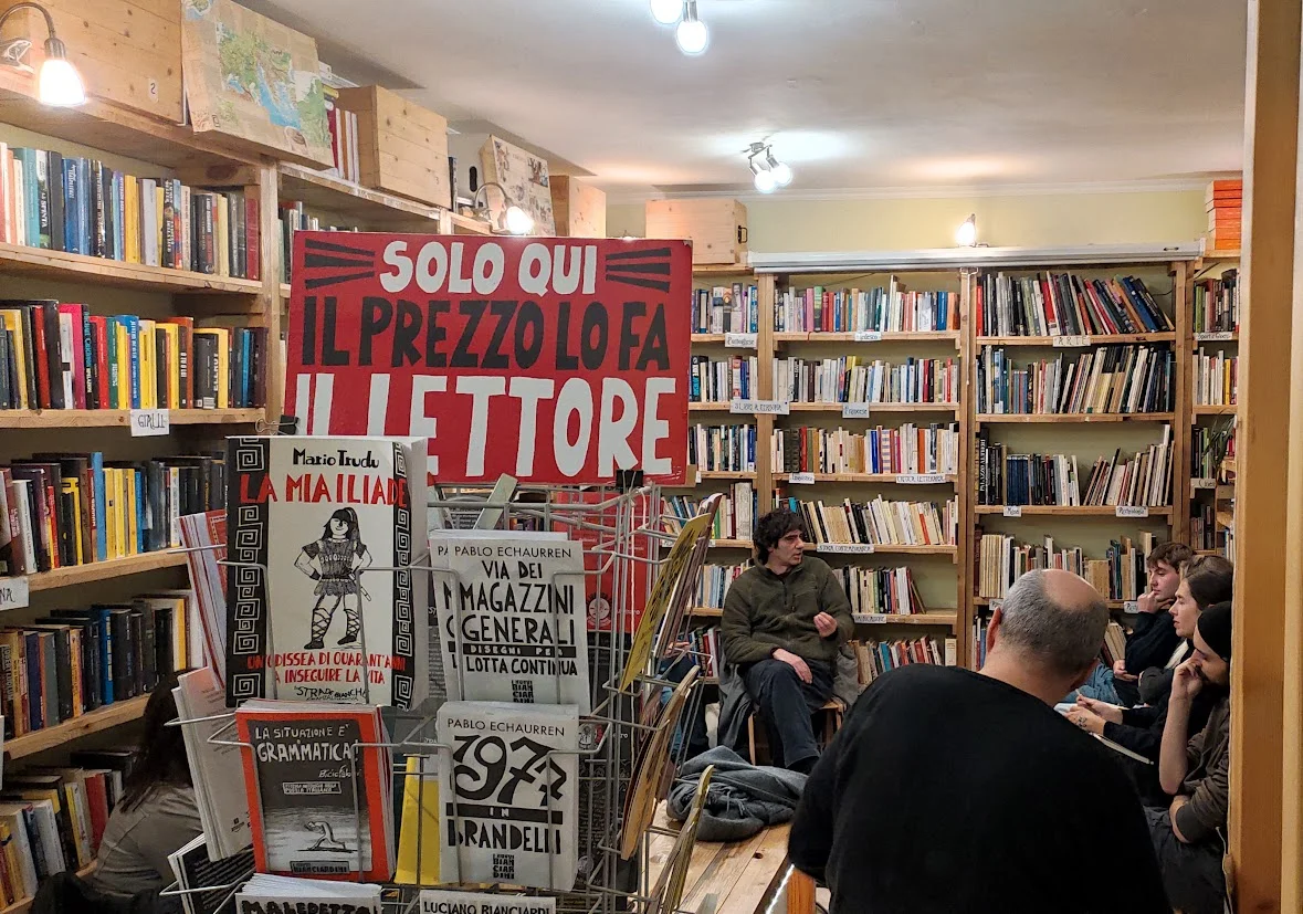 la casa dei libri senza prezzo incontro