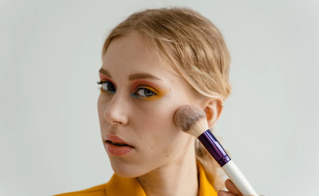 constronsumi beuaty makeup