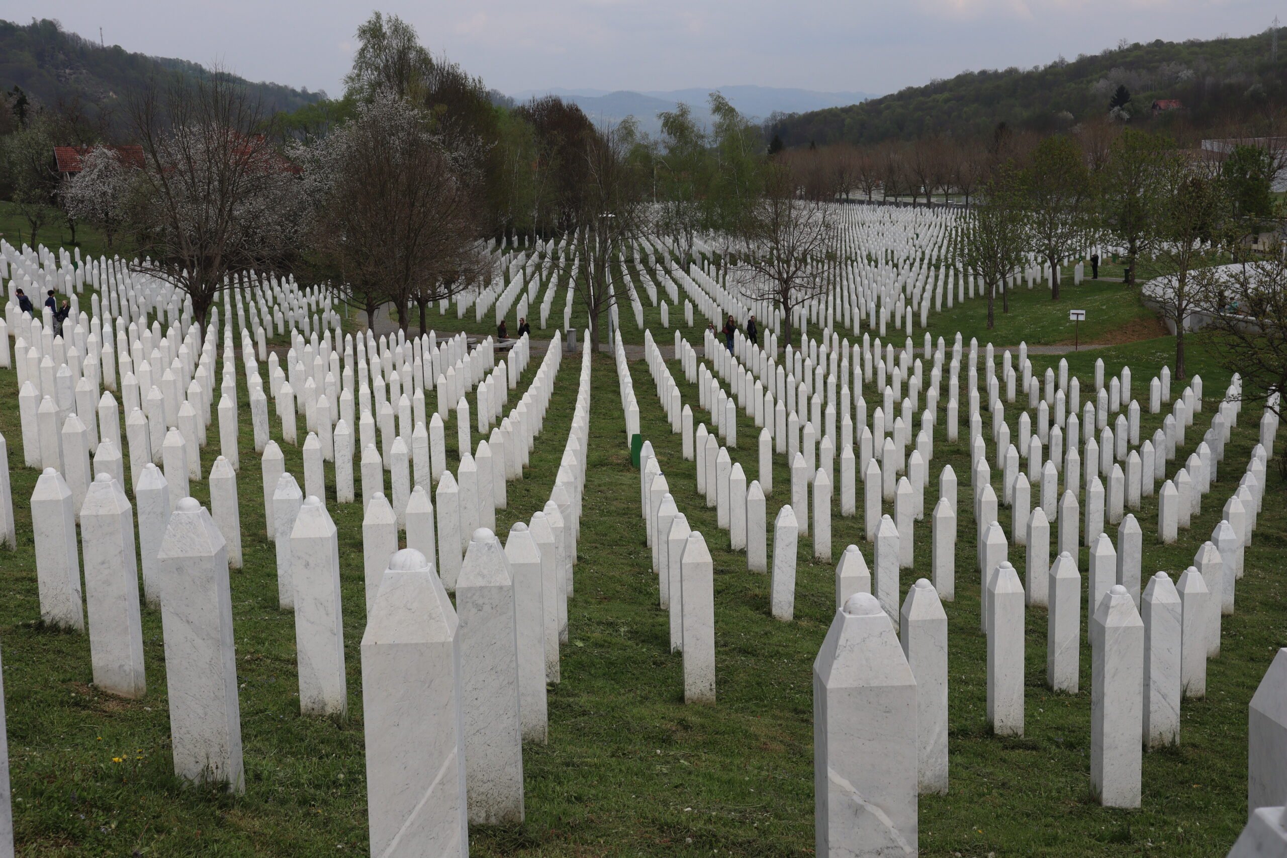 Srebrenica, lapidi a Potocari