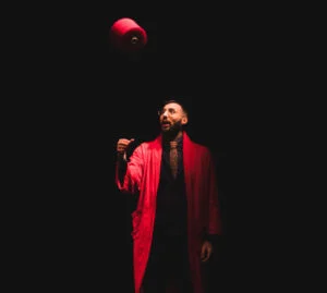 Beppe Allocca LoFoIo teatro lana rigenerata