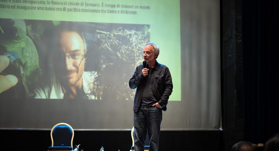 Lectio magistralis di Stefano Mancuso per la campagna 