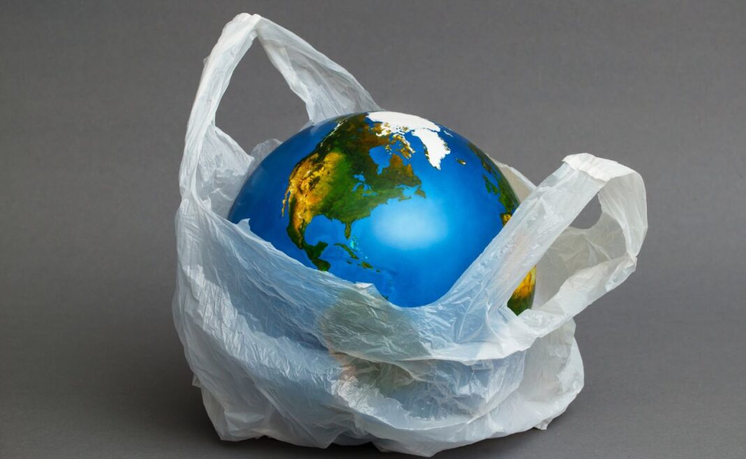 trattato globale plastica