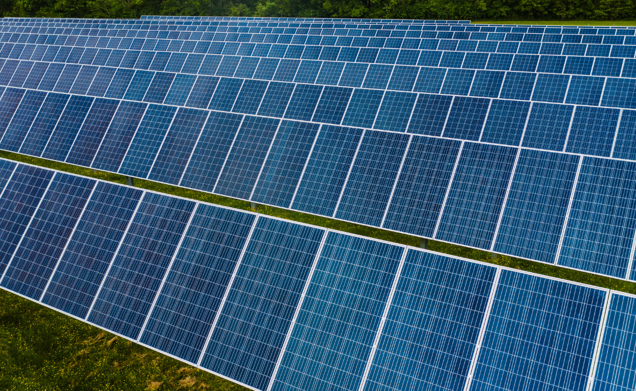 Pannelli solari. Fonte: Canva