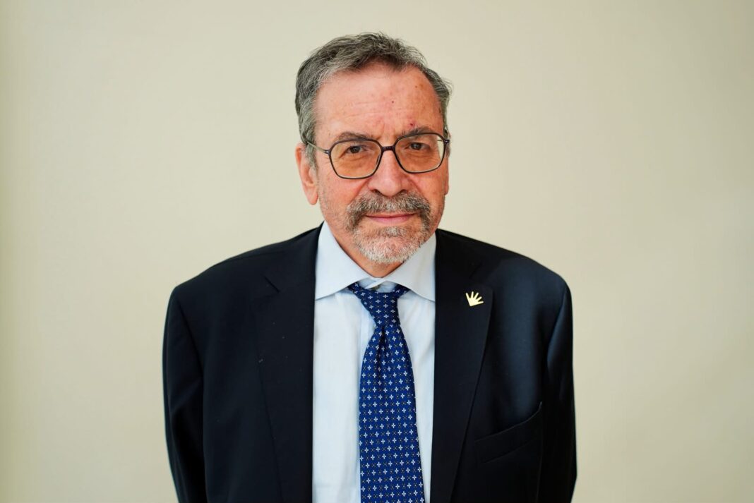 Bruno Manzi racolta differenziata ririclo plastica